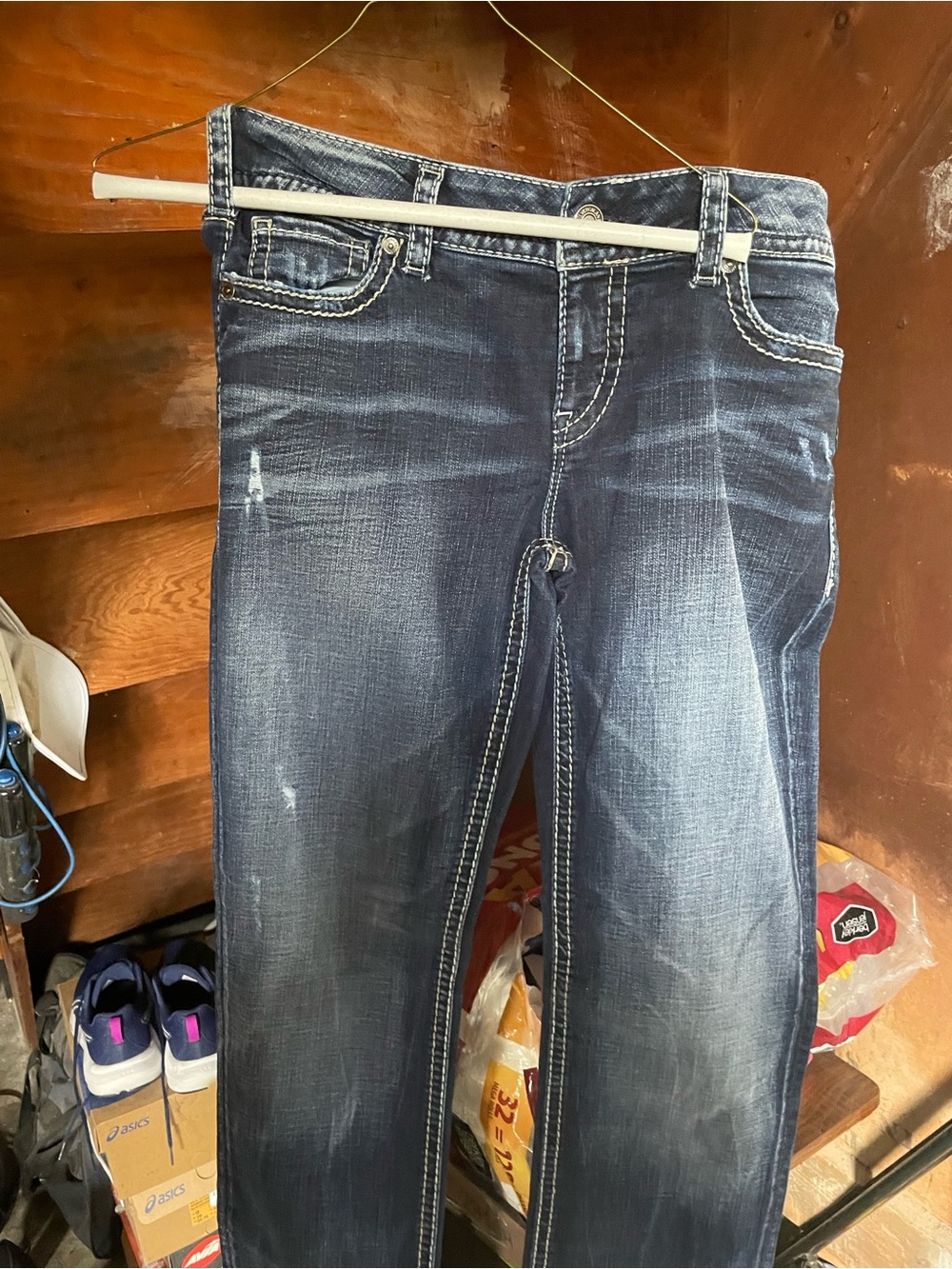 Women’s Dark Blue Washed Jeans